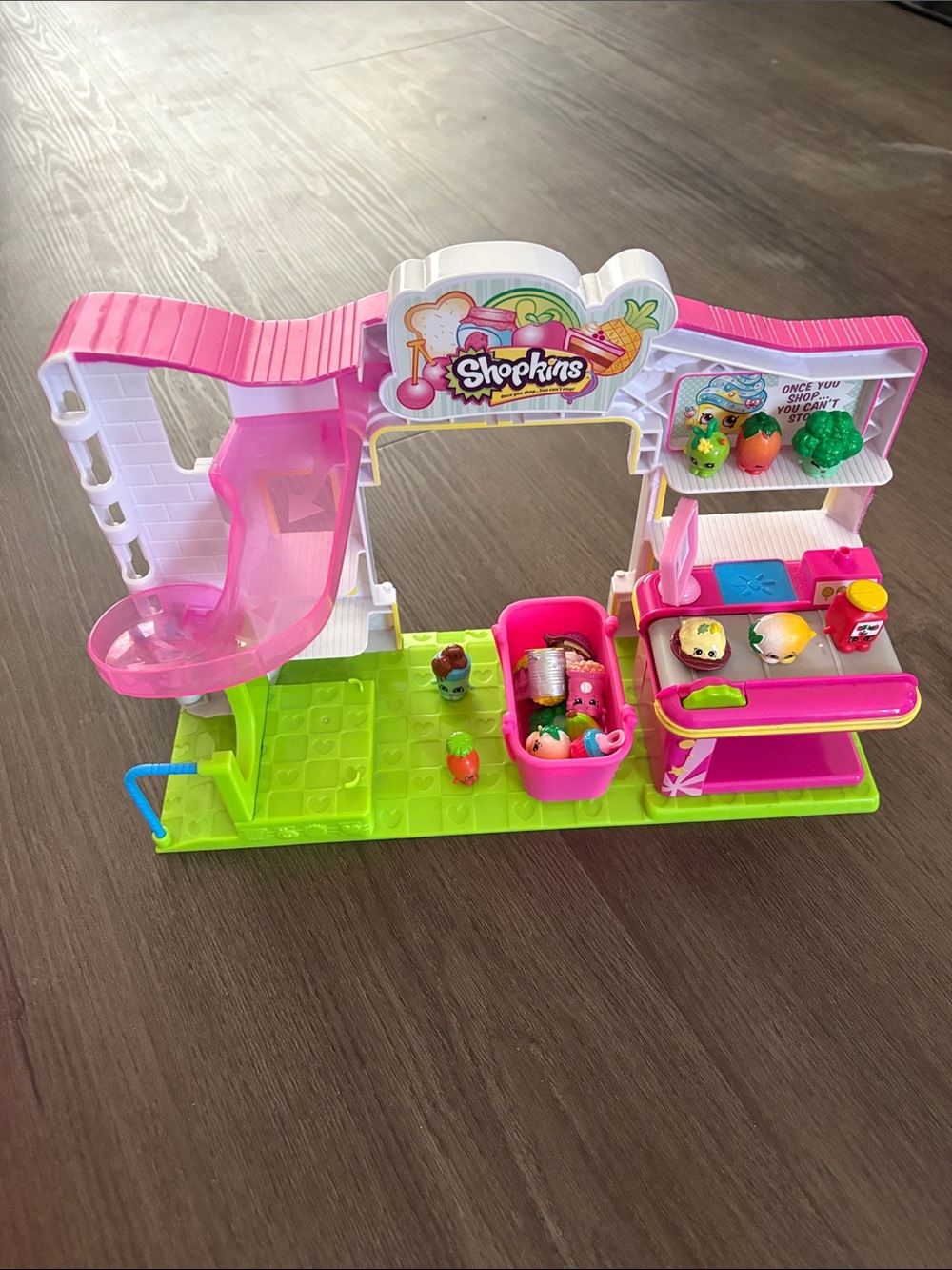 Shopkins Grocery Store Playset in Pink, Green and White with Mini Figures